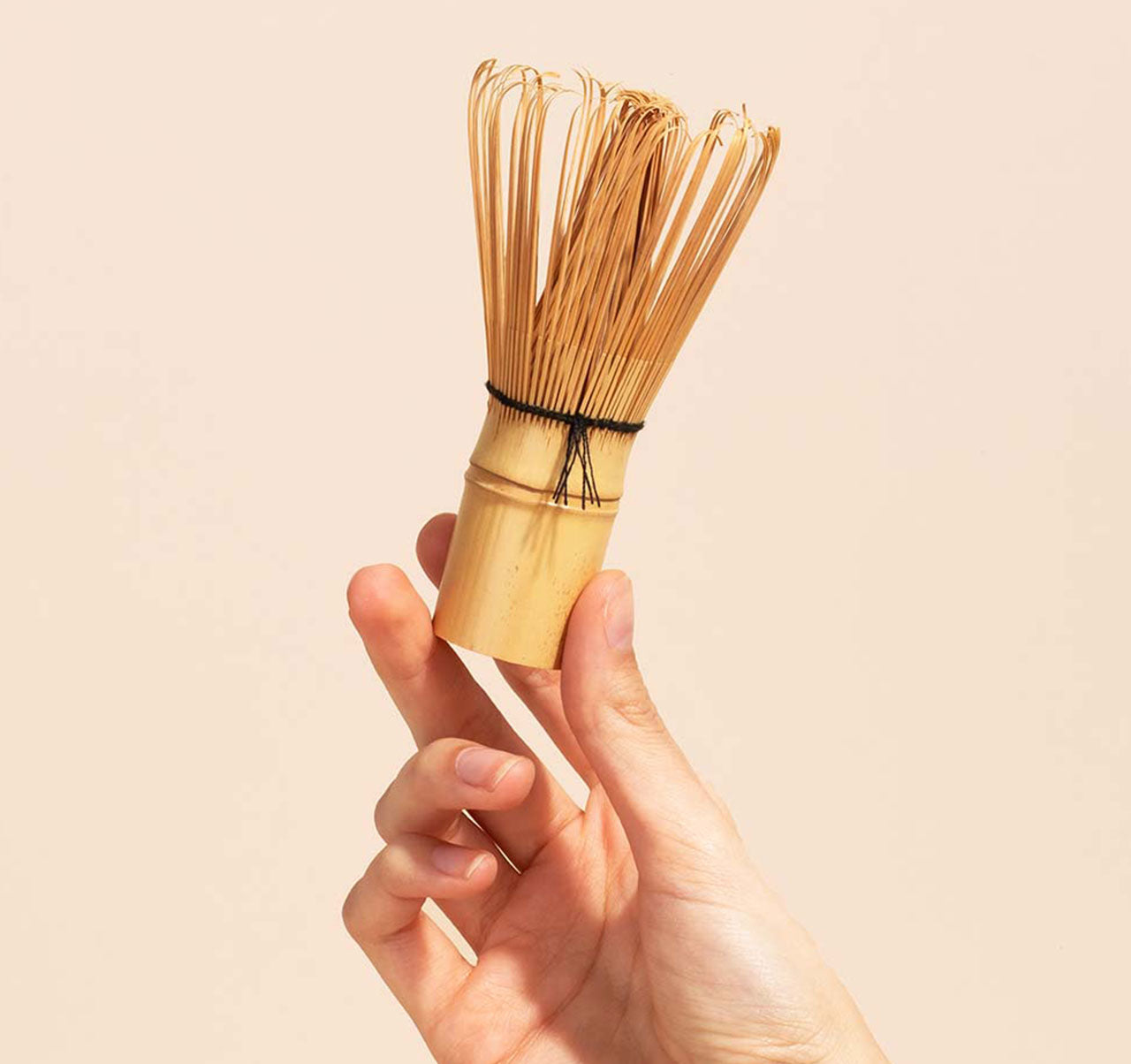 Fouet en bambou,Fouet en bambou « chasen »,spécial thé matcha pour la  cérémonie du thé japonais 60-70 dents,Matériau : Bambou. - Cdiscount Maison